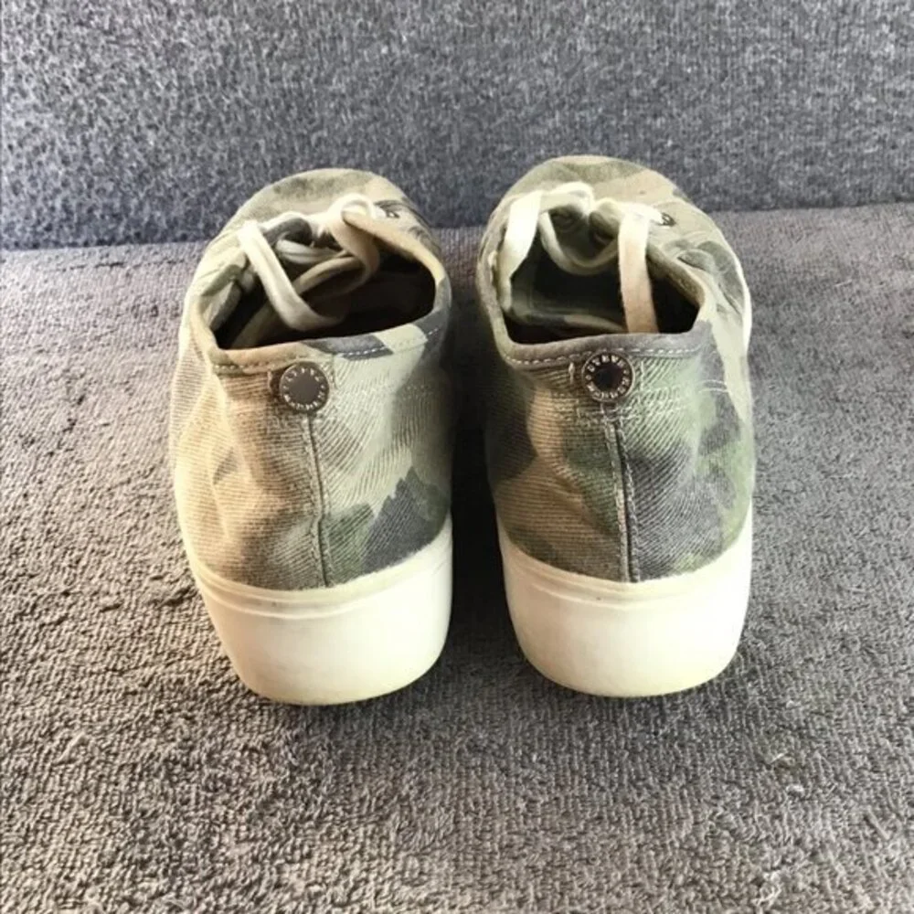 Steve Madden steve madden